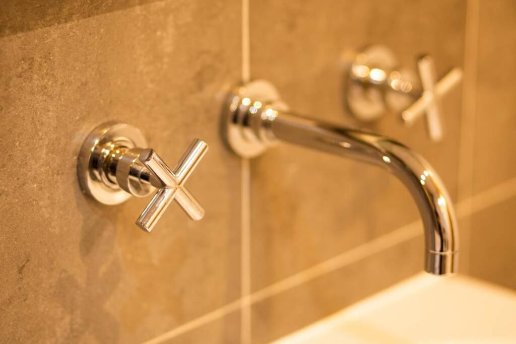 Luxury 2Bed Spacious Apartment- City Centre- Free Parking Μπέρμιγχαμ Εξωτερικό φωτογραφία