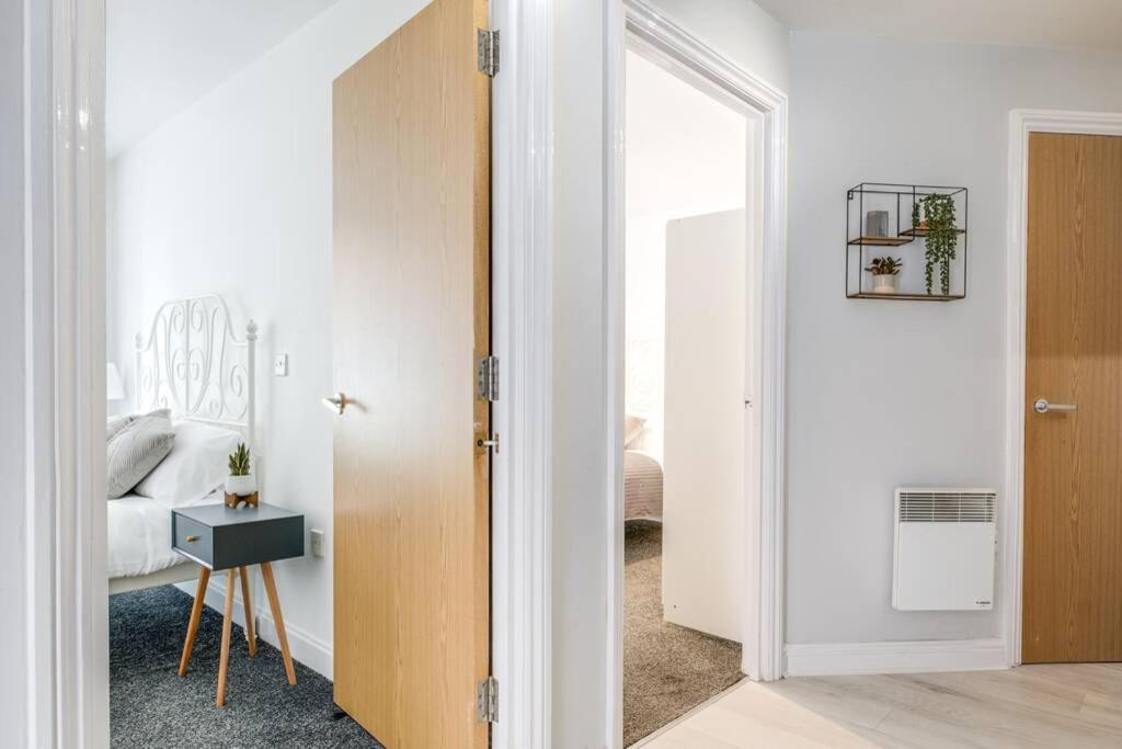 Luxury 2Bed Spacious Apartment- City Centre- Free Parking Μπέρμιγχαμ Εξωτερικό φωτογραφία