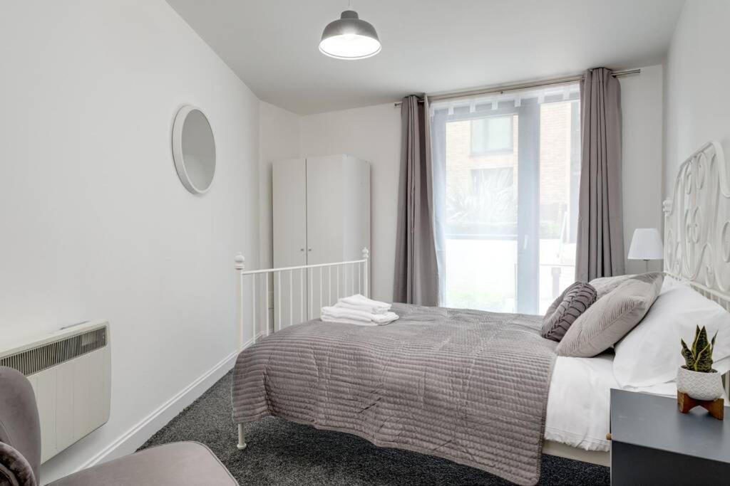 Luxury 2Bed Spacious Apartment- City Centre- Free Parking Μπέρμιγχαμ Εξωτερικό φωτογραφία